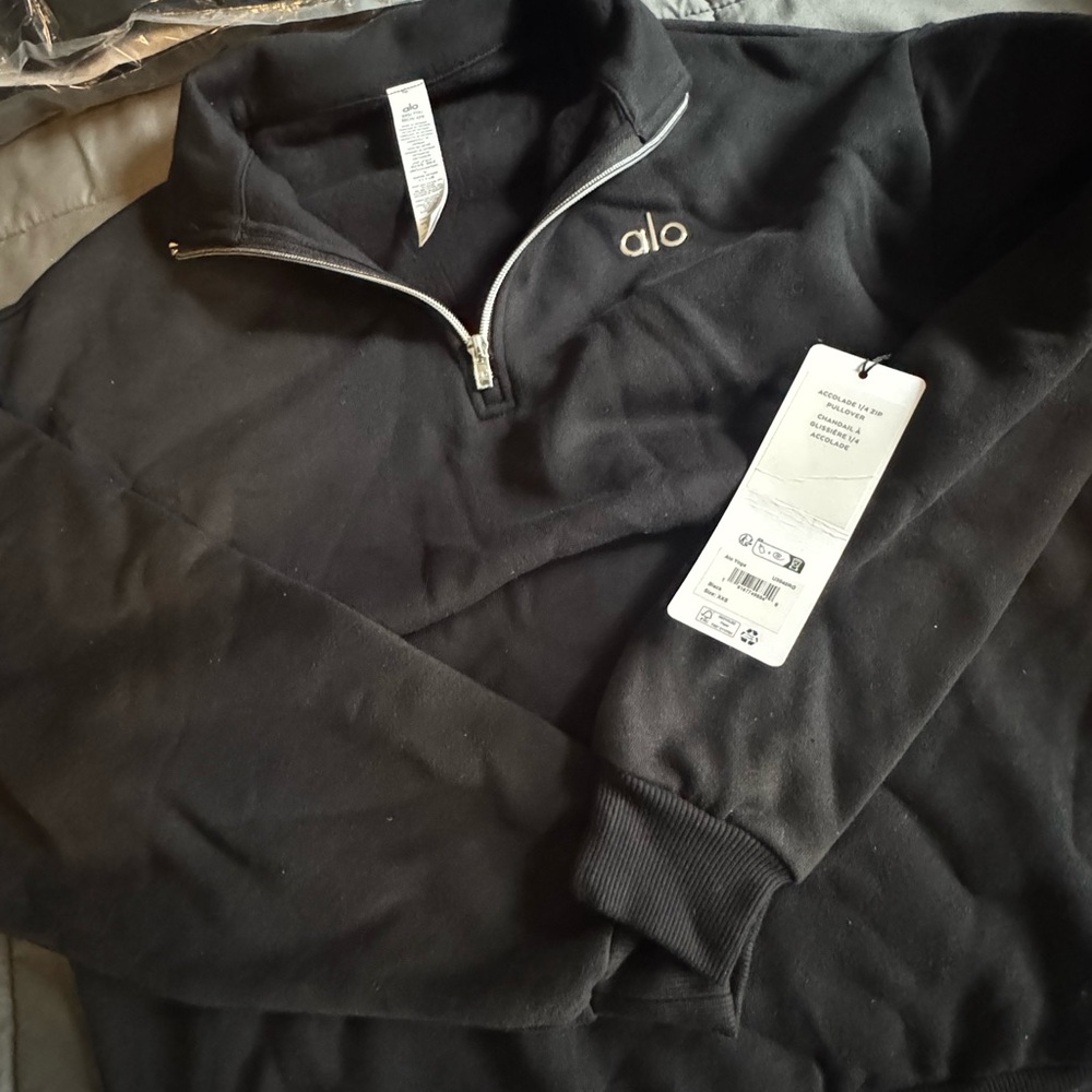 ALO Yoga Womens Zip-Up Black Sweater